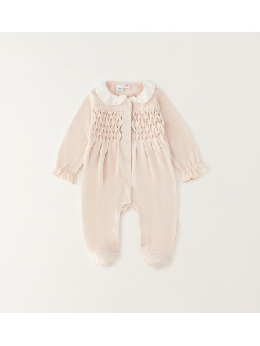 Tutina idomini neonata