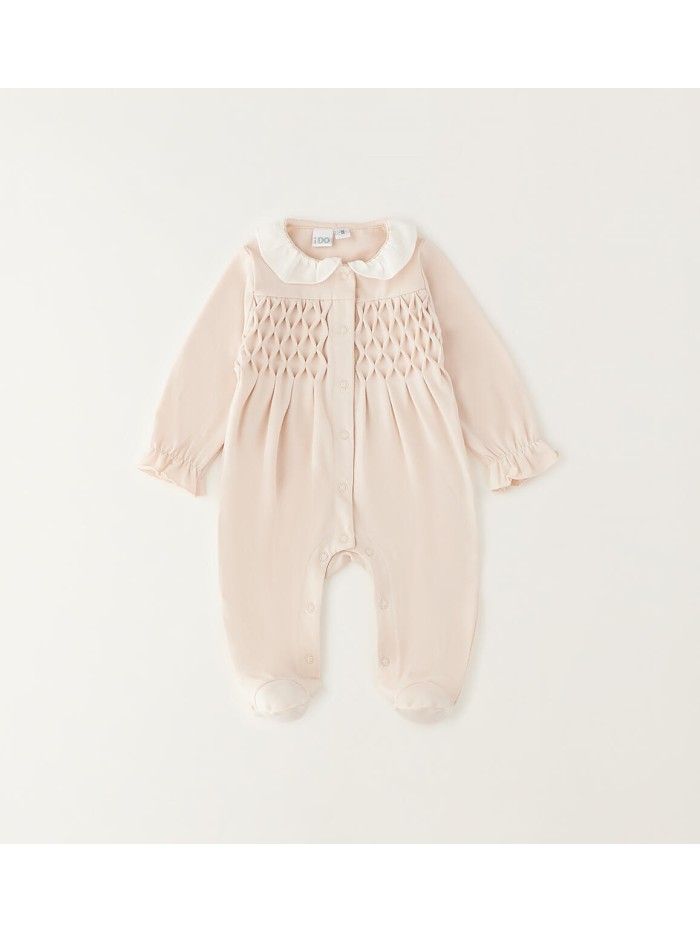 Tutina idomini neonata