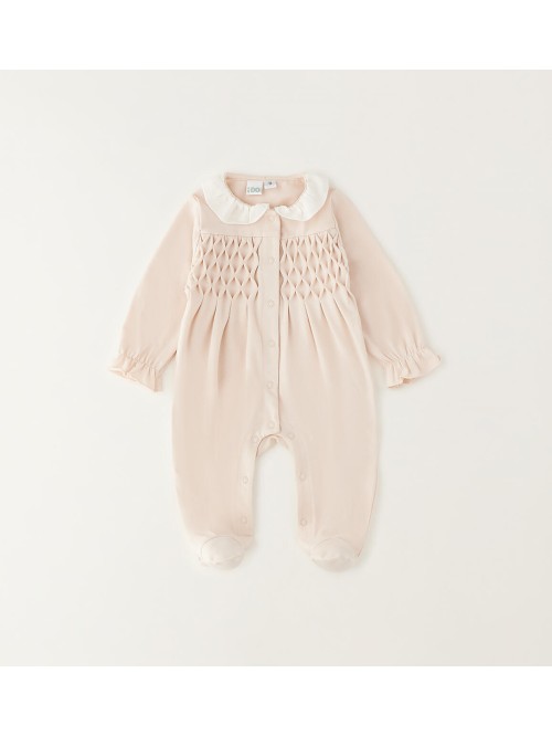 Tutina idomini neonata