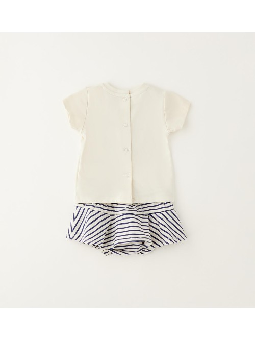 Completo idomini neonata