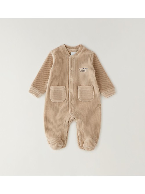 Tutina idomini neonato