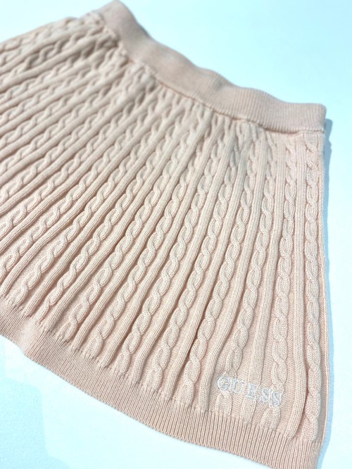 Completo guess? bimba