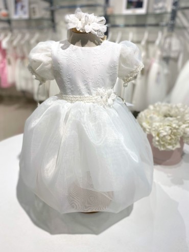 Vestina battesimo les petits enfants