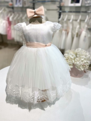 Vestina battesimo les petits enfants