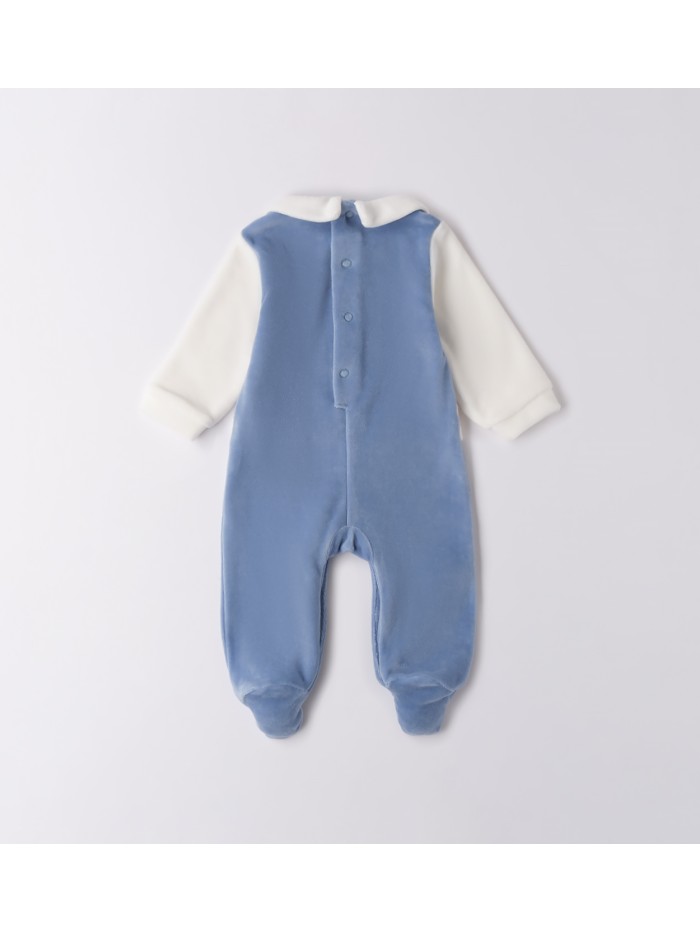 Tutina idomini neonato