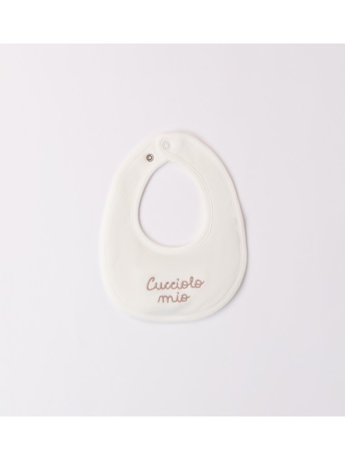 Bavina idomini neonato