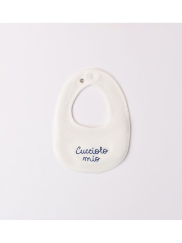 Bavina idomini neonato