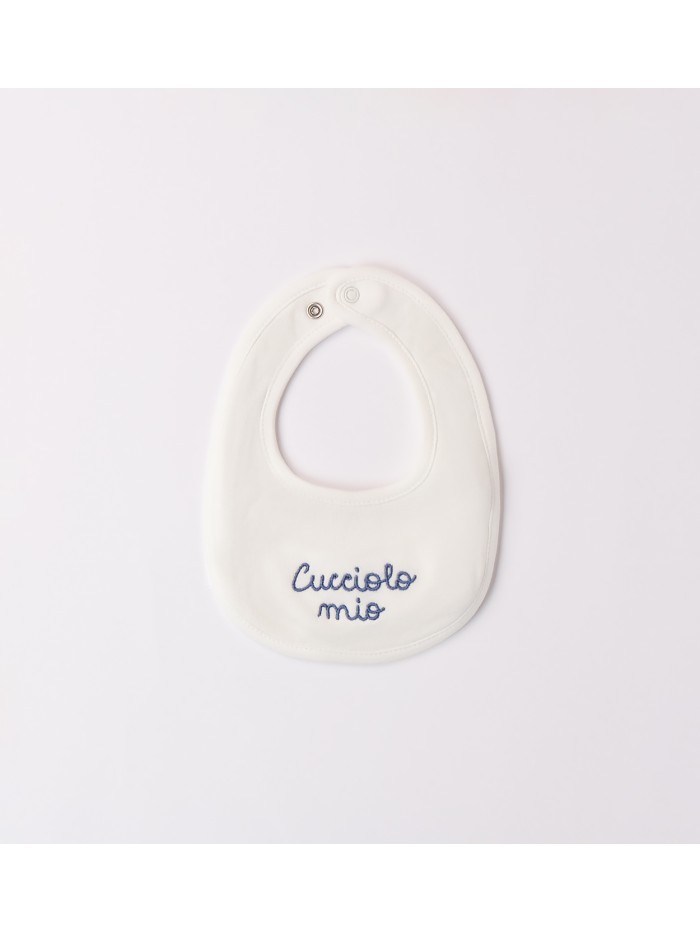 Bavina idomini neonato