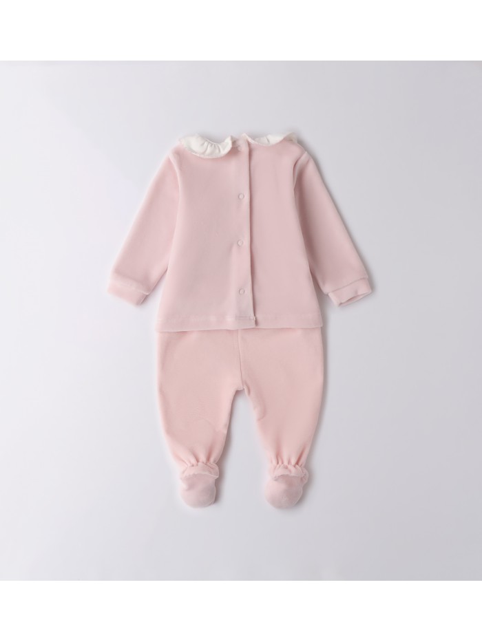 Completo idomini neonata