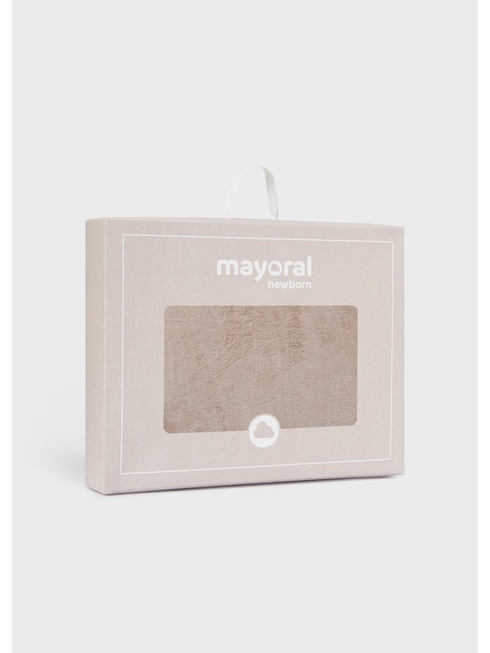 Copertina newborn mayoral