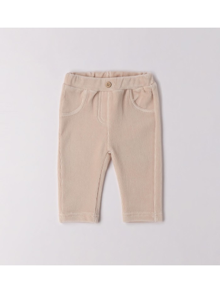 Pant idomini neonata