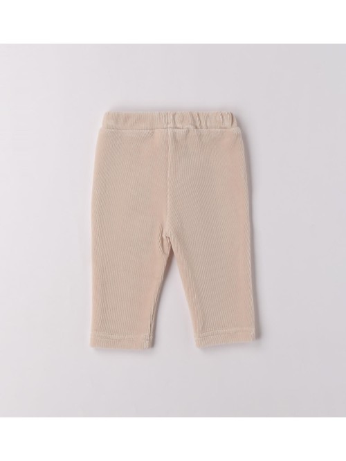 Pant idomini neonata