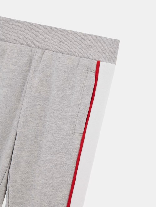 Completo guess? bimbo