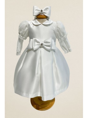 Vestina battesimo les petits enfants
