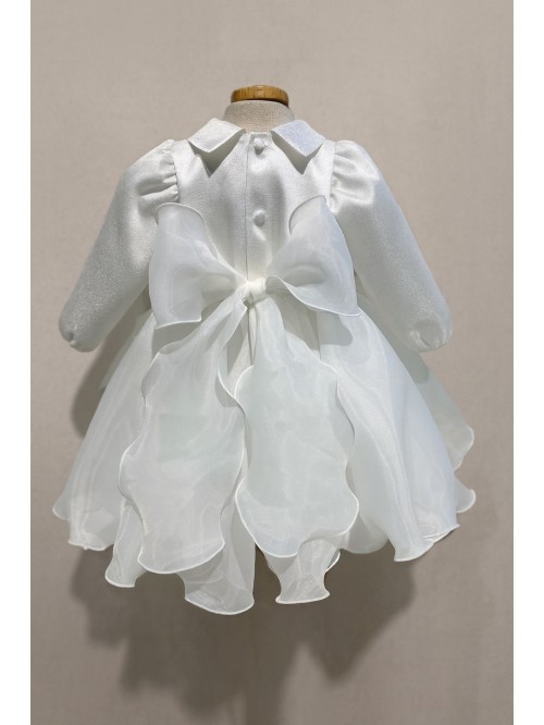 Vestina battesimo les petits enfants