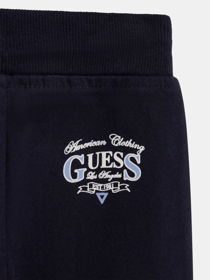 Completo guess? bimbo
